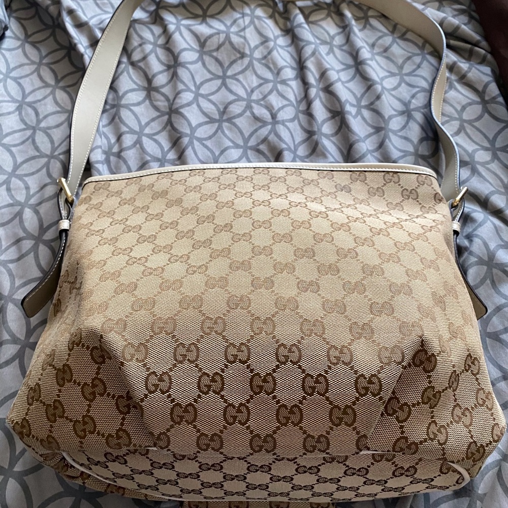 GUUCI Monogram Messenger Bag